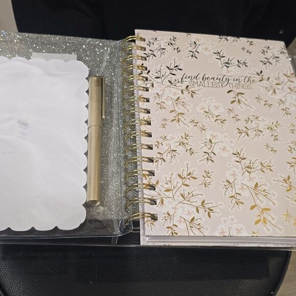 Badgley Miscka, "Find Beauty In The Small Things" Journal, Notepad, & Pen Set - Picture 8 of 8